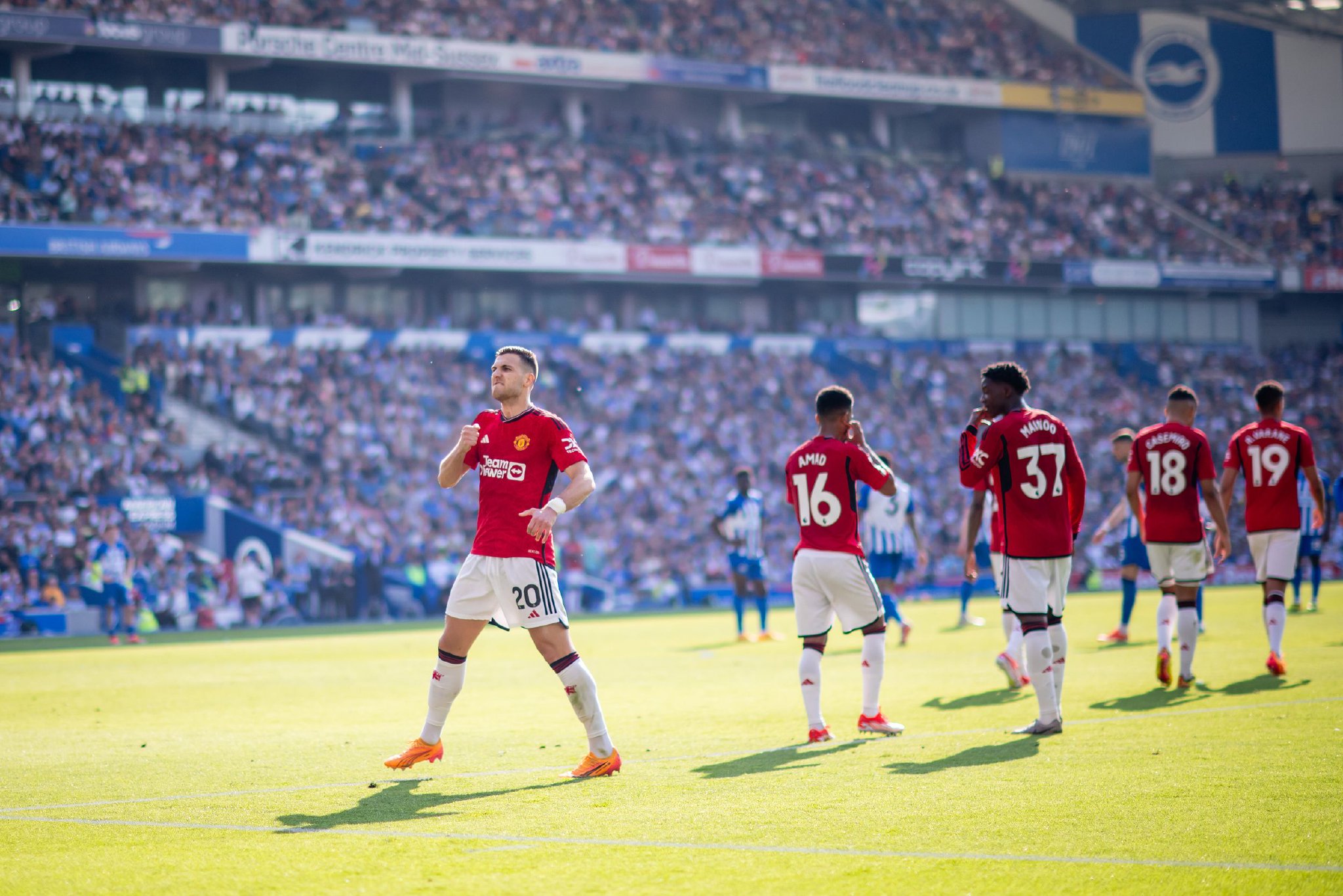 夺搭档后首 夺搭档后首